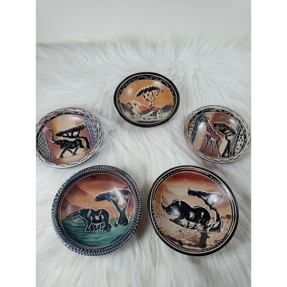 Small African Pottery Animal Patterned Soft Clay Bowls 4 1/4